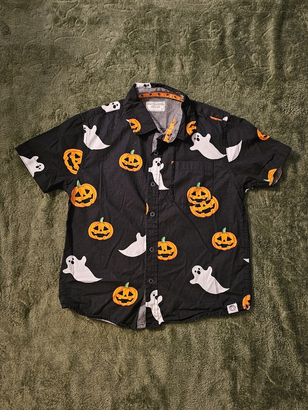 Free Planet 100% Cotton Halloween Button Up Polo Pumkpins Ghosts Jack O Lanterns